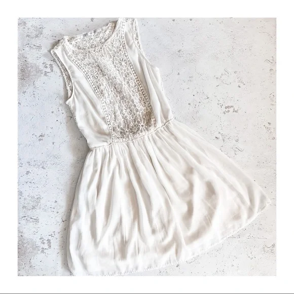 Zara | Dresses | Zara Trafaluc White Dress Embroidered Lace Chiffon Open  Back Size Medium | Poshmark
